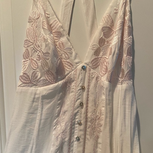 White sundress with pink embroidery - Picture 2 of 5